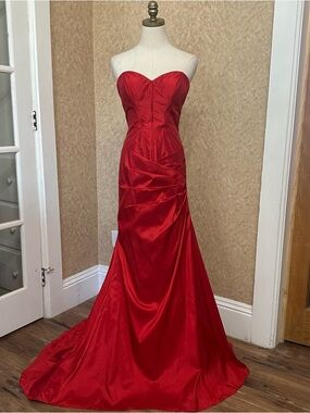 VTG Y2K 2000s Red Satin Taffeta Strapless Corset Lace Up Back Prom Dress